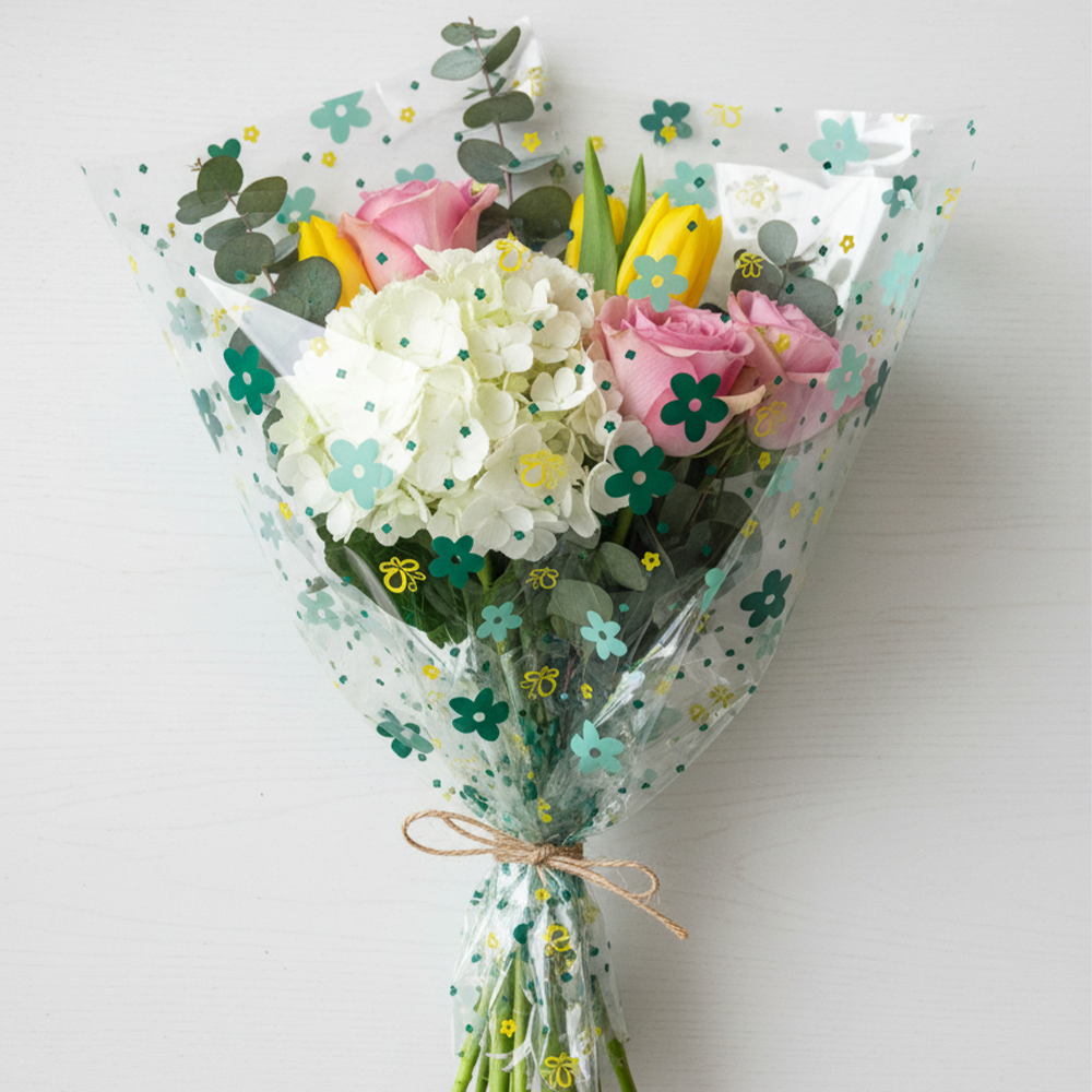 Cellophane Wrap Sheet 50×50cm Large Thicker Clear Cellophane Wrap Gift Plastic Jumbo Basket Sheet for Cookie Packaging, Party Favors, Hampers, Flowers, Crafts & Gift Wrapping