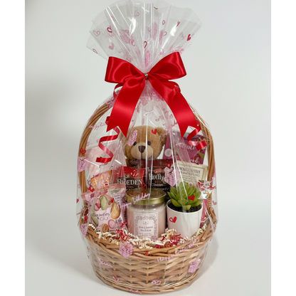 Cellophane Wrap Sheet 50×50cm Large Thicker Clear Cellophane Wrap Gift Plastic Jumbo Basket Sheet for Cookie Packaging, Party Favors, Hampers, Flowers, Crafts & Gift Wrapping